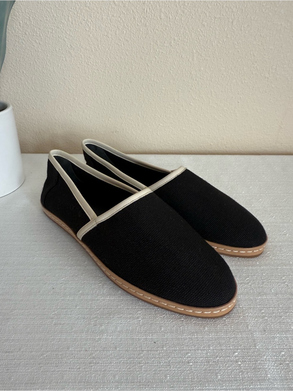 VINCE Black Canvas Slip-On Loafer Shoes with Cream Trim